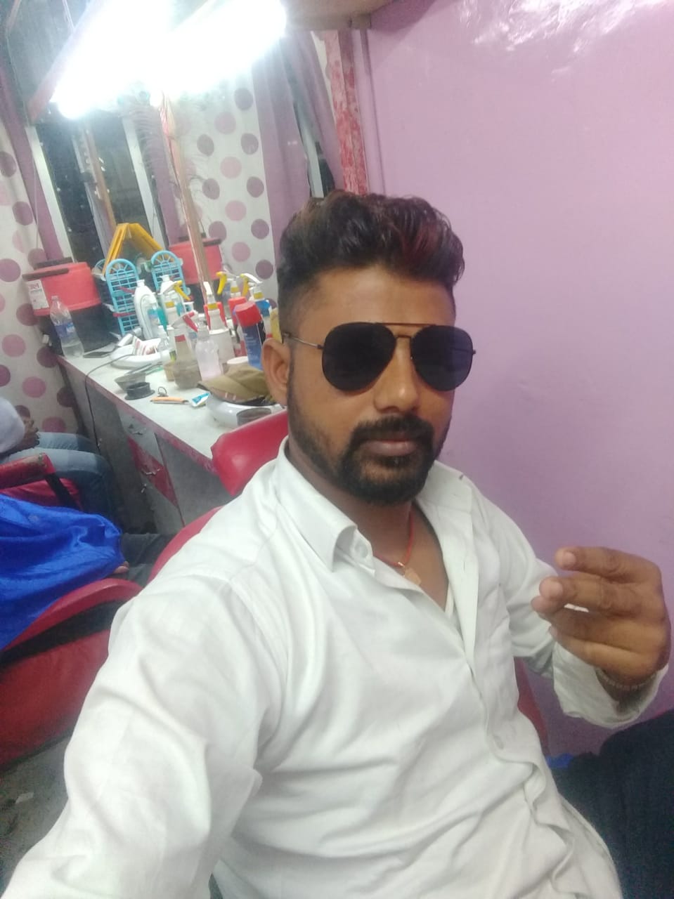 Deva Mens Parlour Point